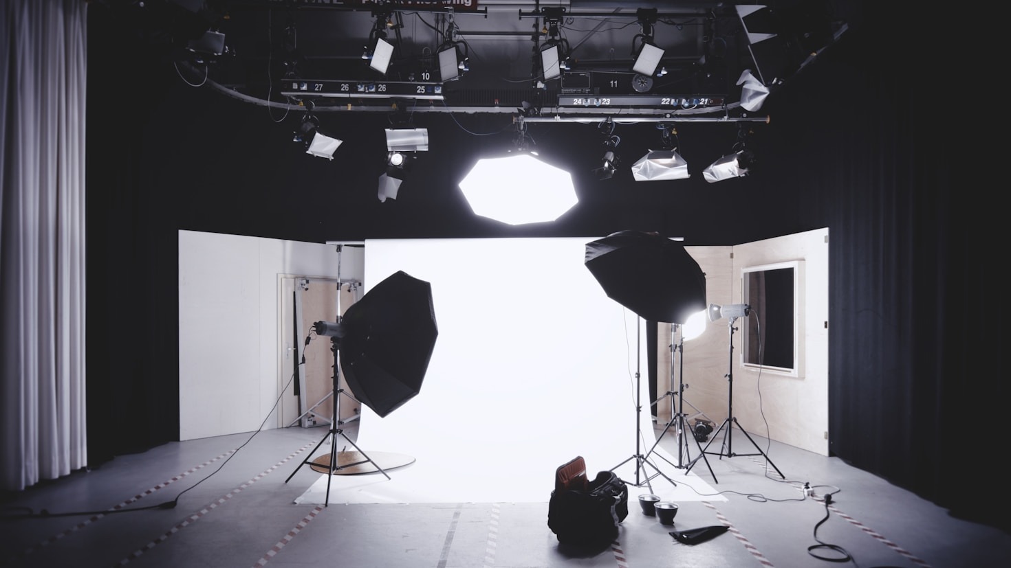 How to Choose the Right Photographer for Your Event